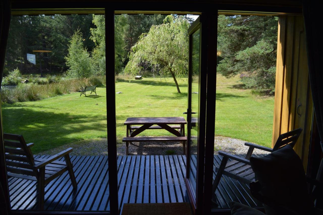 キャルブリッジ Reuben'S Highland Retreat - Speysideヴィラ エクステリア 写真