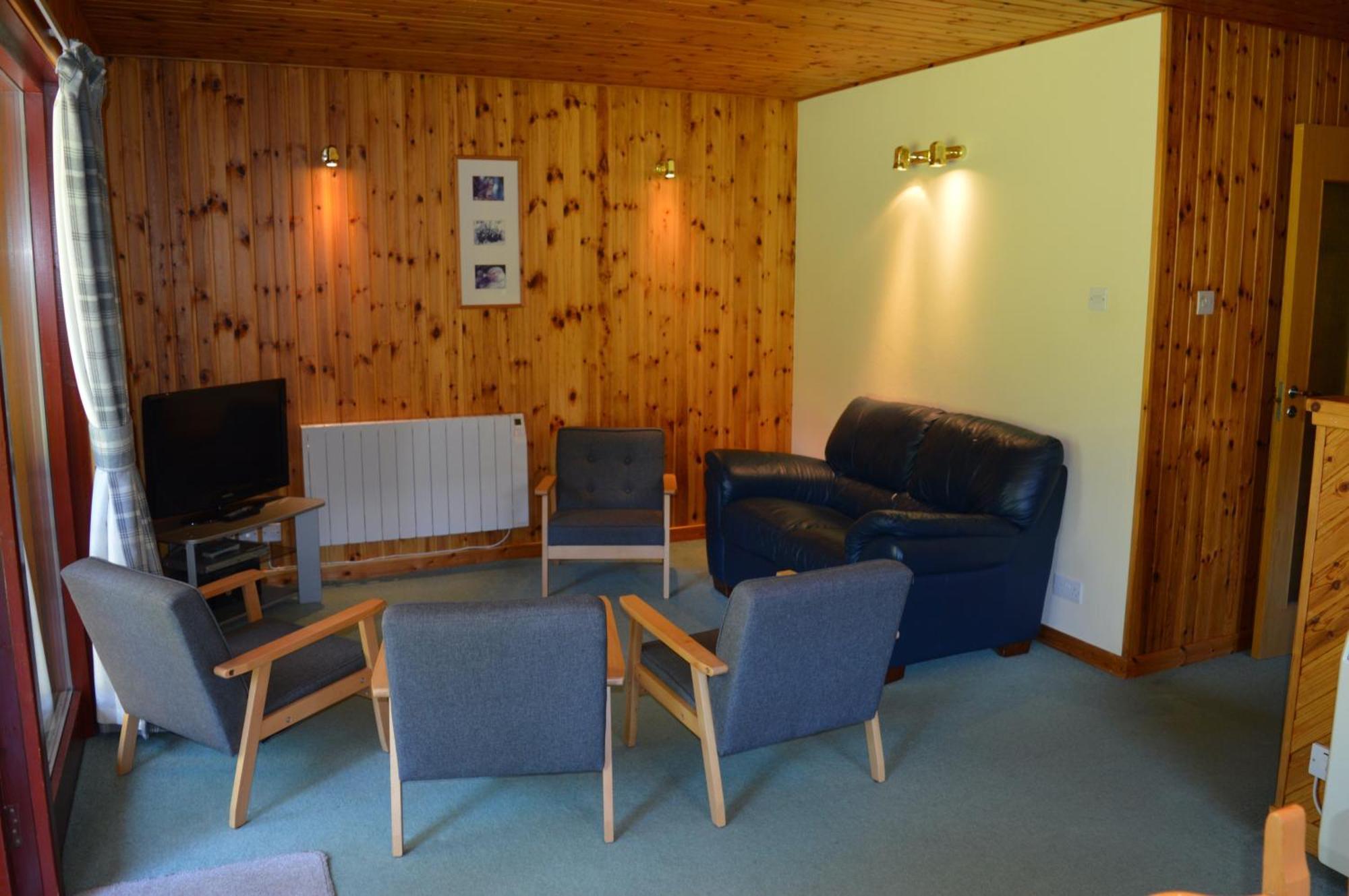キャルブリッジ Reuben'S Highland Retreat - Speysideヴィラ エクステリア 写真